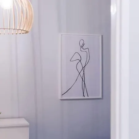 Stylish And Renovated In Punavuori