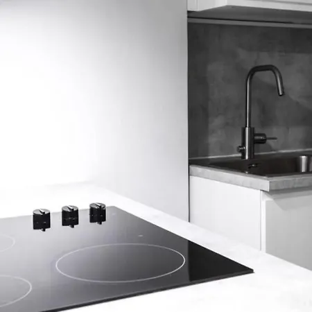 Stylish And Renovated In Punavuori * Helsinki
