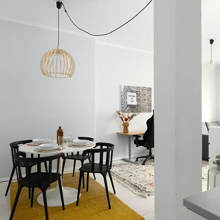 Stylish And Renovated In Punavuori Apartment *